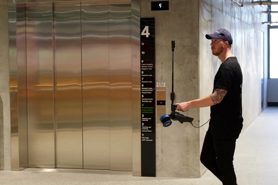 Handheld-360-Image-Kit_2_600pxH